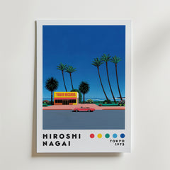Bozetto Hiroshi Nagai Tower Records Drive Poster föreställer en retro Tower Records butik, höga palmer och en röd cabriolet vid havet, med färgglada prickar och "Tokyo 1973" längst ner.