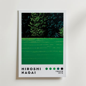 Bozetto Hiroshi Nagai Midnight Garden Poster är en minimalistisk konsttryck med grönt gräs, träd och en liten buske som fångar Tokyo-estetik. 