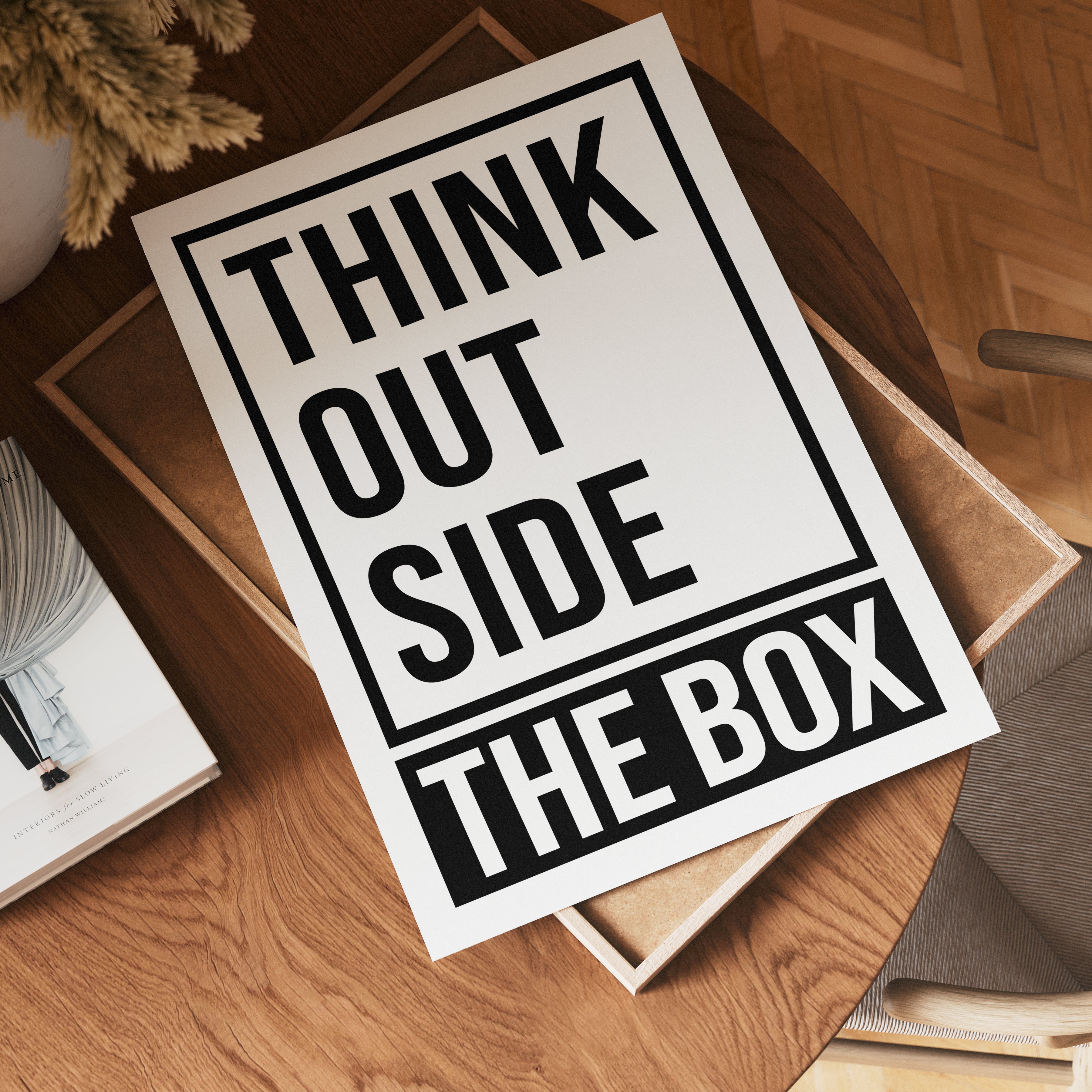 Think Outside The Box Poster – poster på vägg inredning