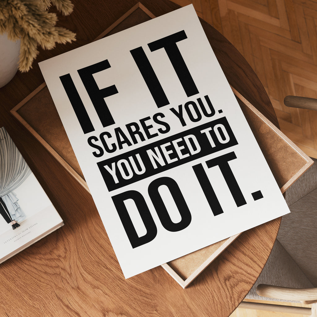 If It Scares You Poster – poster på vägg inredning