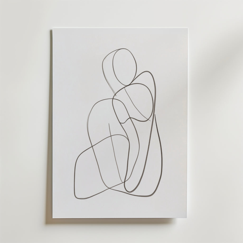 Seated Abstract Figure Poster från Bozetto har minimalistiska, överlappande svarta linjer på vit canvas, som antyder en sittande figur. Affischen är tryckt på premiumpapper med en lyxigt matt yta och ger en elegant och modern finish.