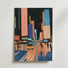 Bozetto Electric Evenings Poster visar en stadsgata på natten med höga, färgglada byggnader, suddiga ljus, paraplyer och en bil på våta gator - tryckt på premiumpapper för en lyxigt matt yta.