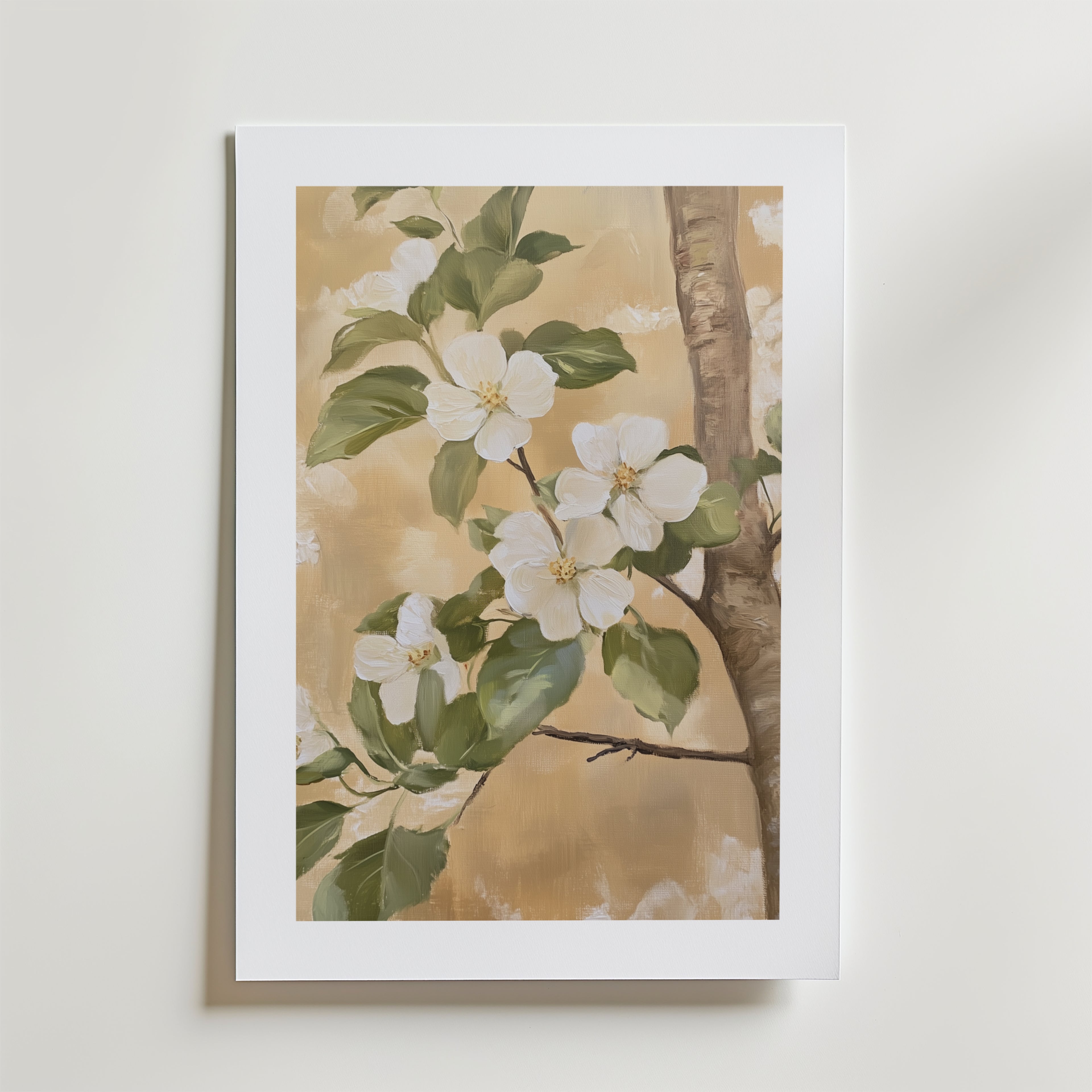 Bozetto Spring Blossom Poster, tryckt på premiumpapper med matt yta, visar vita blommor och gröna blad på en trädgren mot en mjuk beige bakgrund som ger en elegant charm till alla vita väggar.