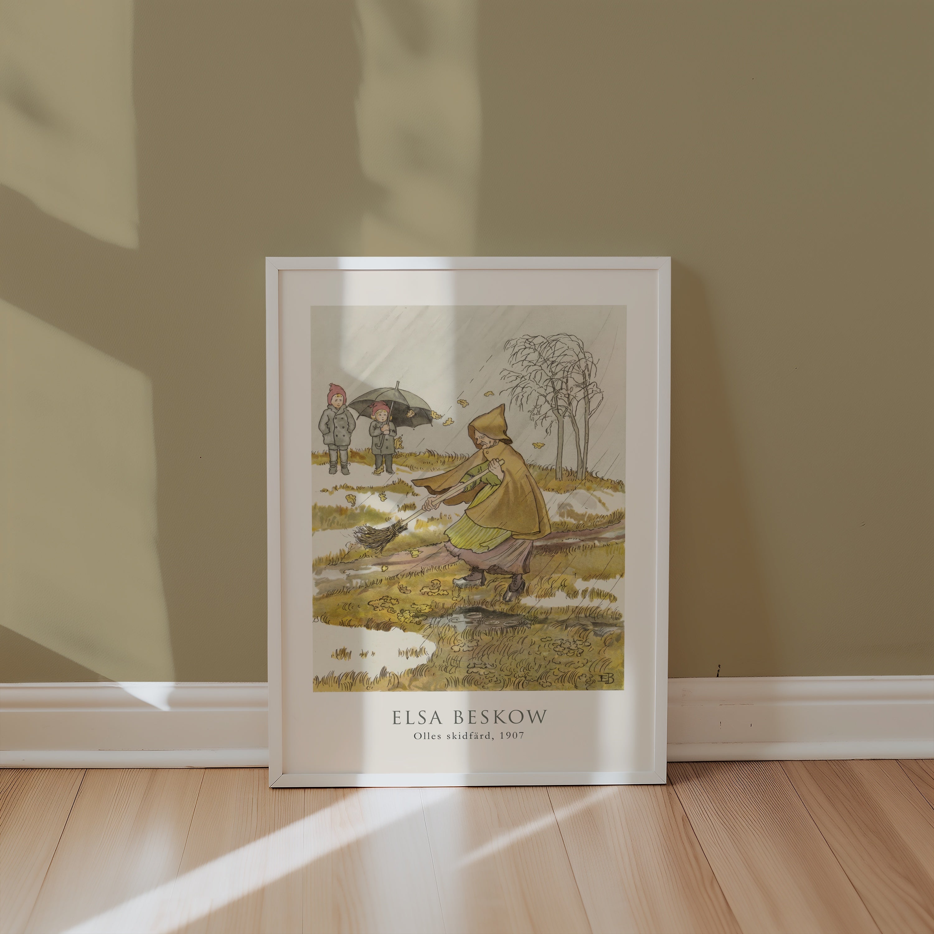 Elsa Beskow Olles Skidfärd 1907 affisch i ljust och minimalistiskt skandinaviskt vardagsrum – Bozetto