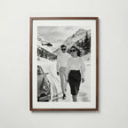 Alpine Noir Elegance Poster poster – väggdekoration för hemmet – köp hos Bozetto